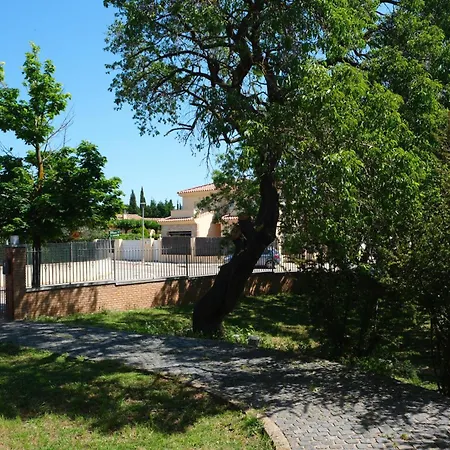 L'ametller, Emporda, Costa Brava *